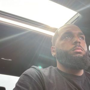 Meet your Posher, Adrian